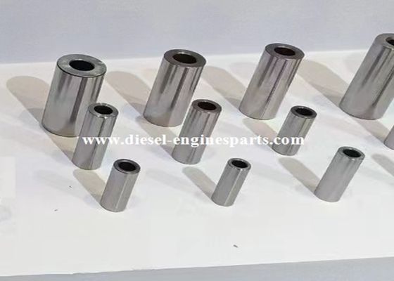 Isuzu 4HF1 Engine Piston Pin High Strength Steel Cylindrical