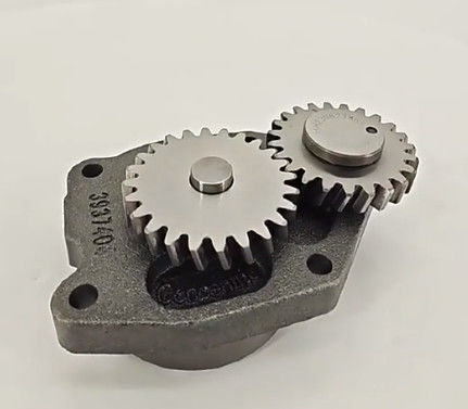 Bright Silver 6BT Cummins Oil Pump Aluminum L Alloy Steel Construction