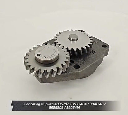 Bright Silver 6BT Cummins Oil Pump Aluminum L Alloy Steel Construction
